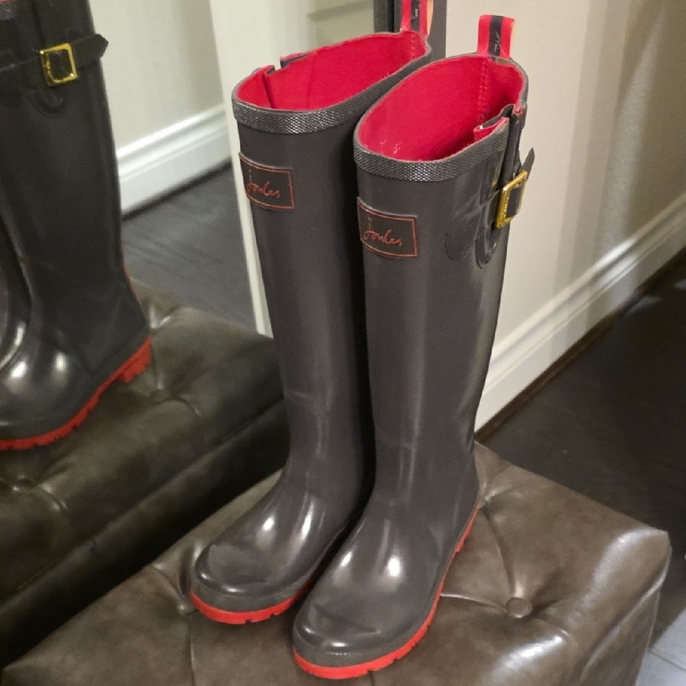 Joules Women's Charcoal and Scarlet Rain Boots - Picture 2 of 11